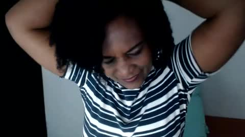 Snapshot of roushlove chatting on 31, 7, 2026 luxa online show from 31, 7, 2026