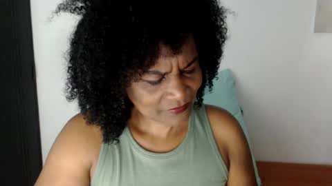 Snapshot of roushlove chatting on 1, 8, 2026 luxa online show from 1, 8, 2026