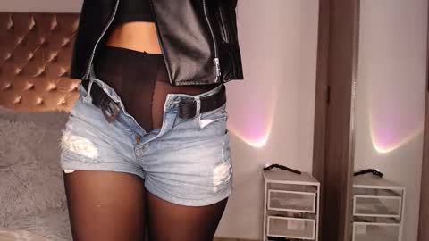 Snapshot of rouss_henao chatting on 19, 10, 2025 Rouss marie henao online show from 19, 10, 2025