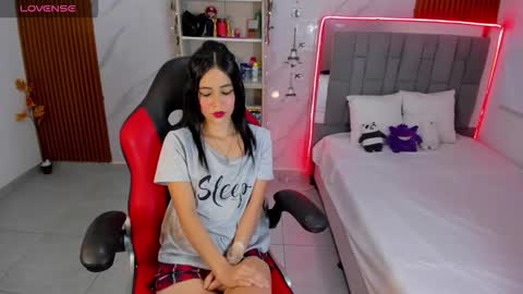 roussescoot online show from 28, 11, 2025