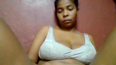 rovaelyah online show from 24, 5, 2026