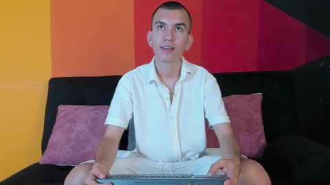 Snapshot of rowancley chatting on 10, 9, 2025 Rowan online show from 10, 9, 2025