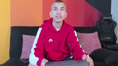 Snapshot of rowancley chatting on 11, 9, 2025 Rowan online show from 11, 9, 2025