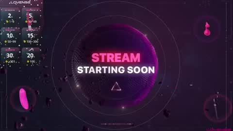 Snapshot of roxan_ne chatting on 8, 10, 2025 Roxx online show from 8, 10, 2025