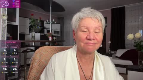 Roxana online show from 5, 2, 2025