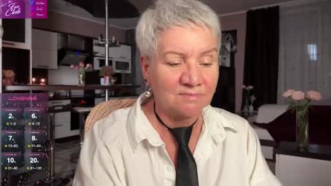 Roxana online show from 5, 3, 2025