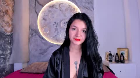 roxanaborns online show from 16, 12, 2025