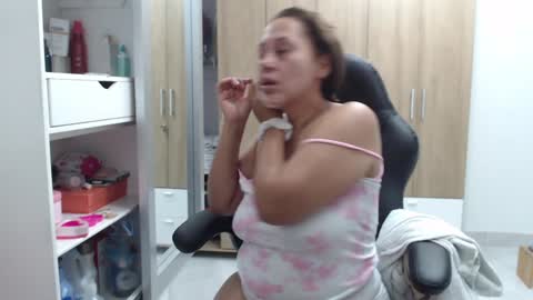 Snapshot of roxanalove7 chatting on 3, 2, 2025 Roxana online show from 3, 2, 2025