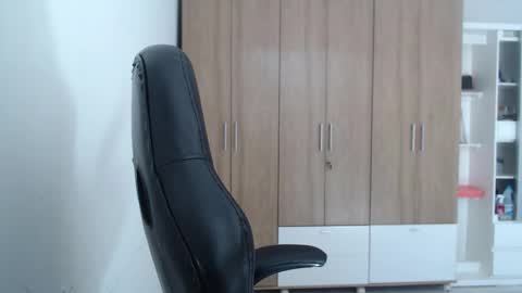 Roxana online show from 28, 2, 2026