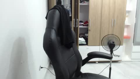 Roxana online show from 5, 3, 2026