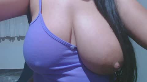 roxxy online show from 15, 7, 2026