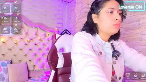 roxanne_han online show from 14, 12, 2025