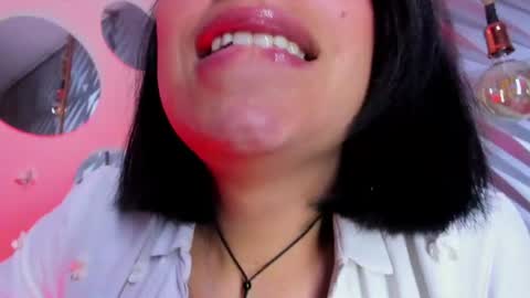 roxanne_han online show from 6, 7, 2026