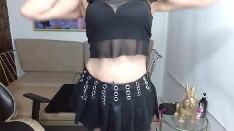 Roxanne online show from 8, 11, 2025