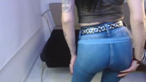 Roxanne online show from 24, 2, 2026