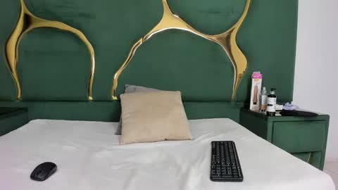 Snapshot of roxannebloom chatting on 20, 2, 2026 RoxanneBloom online show from 20, 2, 2026