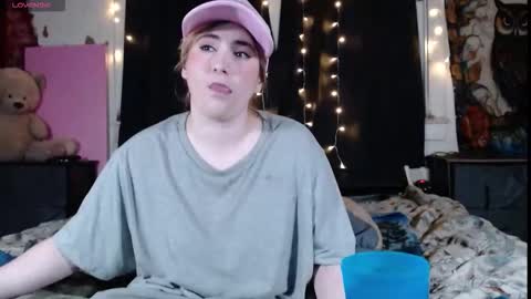 Snapshot of roxanneroulette chatting on 3, 2, 2026 Silver online show from 3, 2, 2026