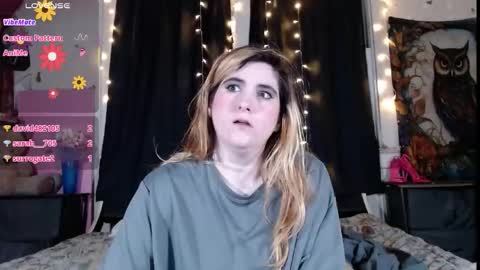 Snapshot of roxanneroulette chatting on 28, 2, 2026 Silver online show from 28, 2, 2026