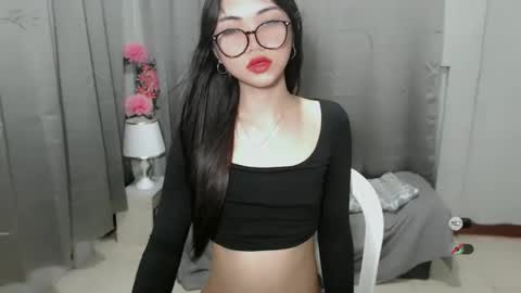 Snapshot of roxie_fuckdoll chatting on 16, 12, 2024 Roxie online show from 16, 12, 2024
