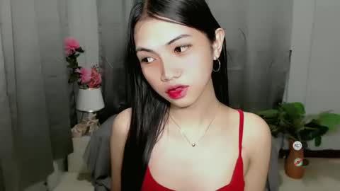 Snapshot of roxie_fuckdoll chatting on 5, 2, 2025 Roxie online show from 5, 2, 2025