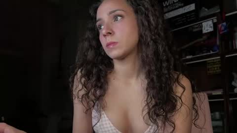 Snapshot of roxieflexie chatting on 21, 5, 2026 Roxie online show from 21, 5, 2026