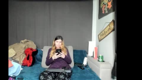 roxihazeleyes online show from 20, 2, 2026