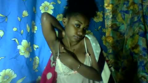 Snapshot of roxilita chatting on 1, 7, 2026 Roxilita online show from 1, 7, 2026