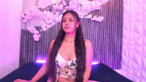 Roxxane online show from 13, 1, 2026