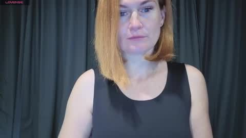 Snapshot of roxxxco chatting on 15, 5, 2026 Tatyana online show from 15, 5, 2026