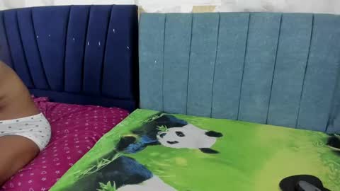 Snapshot of roxxy_velasquez chatting on 28, 9, 2025 roxxy_velasquez online show from 28, 9, 2025