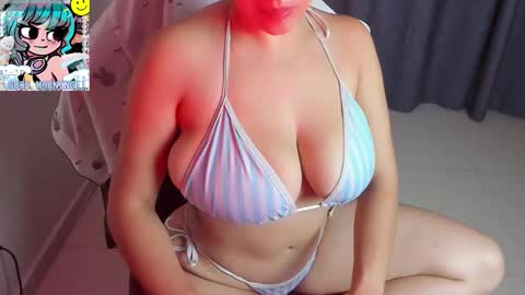 Snapshot of roxy_clark chatting on 10, 9, 2025 Annah online show from 10, 9, 2025