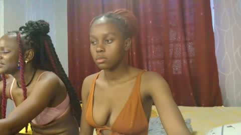 Snapshot of roxy_heather chatting on 10, 2, 2026 Roxy online show from 10, 2, 2026