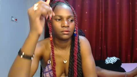 Snapshot of roxy_heather chatting on 25, 2, 2026 Roxy online show from 25, 2, 2026