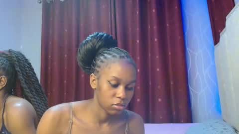 Snapshot of roxy_heather chatting on 27, 2, 2026 Roxy online show from 27, 2, 2026