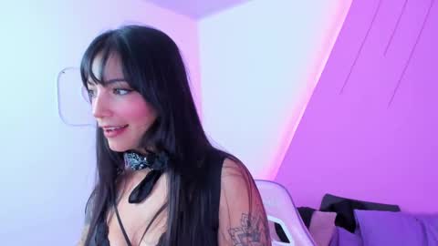 Roxy hell online show from 20, 2, 2025