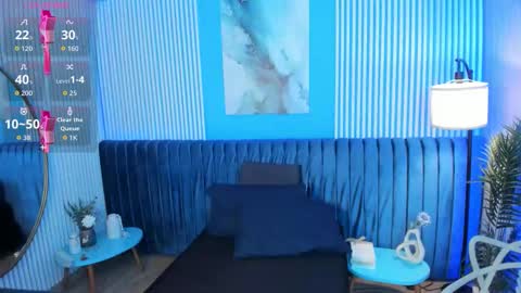 Roxy hell online show from 8, 9, 2025