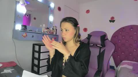 Snapshot of roxy_lu_07 chatting on 16, 2, 2026 Roxy online show from 16, 2, 2026