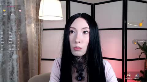 roxanne online show from 25, 5, 2026