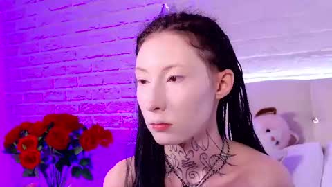 Snapshot of roxy_morrison_x chatting on 29, 6, 2026 roxanne online show from 29, 6, 2026