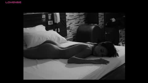 Snapshot of roxy_pk_ chatting on 10, 12, 2024 R O X Y online show from 10, 12, 2024