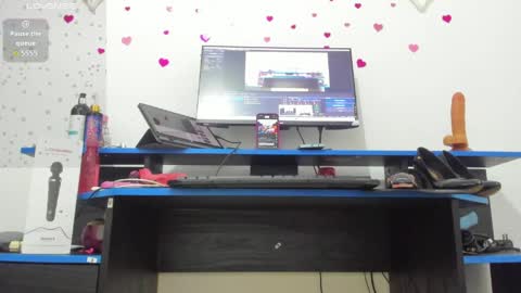 Snapshot of roxy_rebel chatting on 9, 5, 2026 roxy online show from 9, 5, 2026