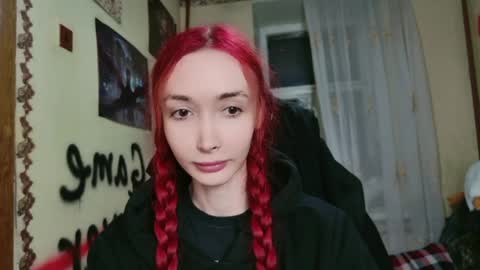 Snapshot of roxy_silver chatting on 6, 6, 2026 Roxy online show from 6, 6, 2026