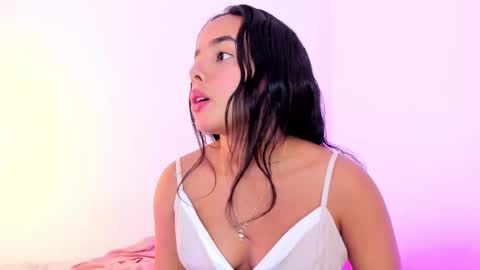 Snapshot of roxy_stone1 chatting on 4, 2, 2026 roxy_stone1 online show from 4, 2, 2026