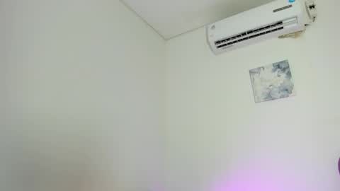 Snapshot of roxy_stone1 chatting on 9, 2, 2026 roxy_stone1 online show from 9, 2, 2026