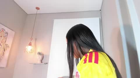 Snapshot of roxy_stone1 chatting on 7, 7, 2026 roxy_stone1 online show from 7, 7, 2026