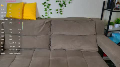 Snapshot of roxy_sunny chatting on 25, 11, 2025 Roxy GMT2 Mon 10 AM - 4 PMTue 10 AM - 4 PM Wed 10 AM - 4 PM Sat 10 AM - 4 PM Sun 10 AM - 4 PM. online show from 25, 11, 2025