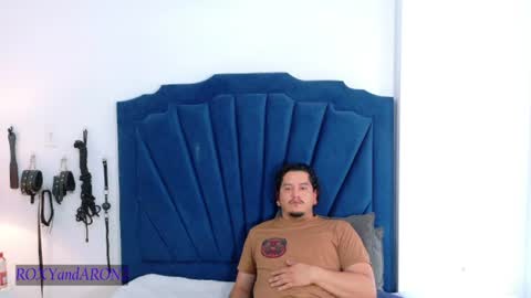 Snapshot of roxyandaron2 chatting on 26, 7, 2026 RoxyAron online show from 26, 7, 2026