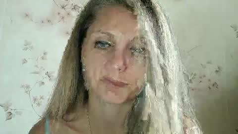 roxyfox18x01 online show from 28, 9, 2025