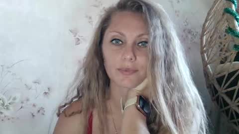 roxyfox18x01 online show from 3, 10, 2025