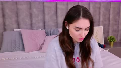 Roxy online show from 20, 2, 2025